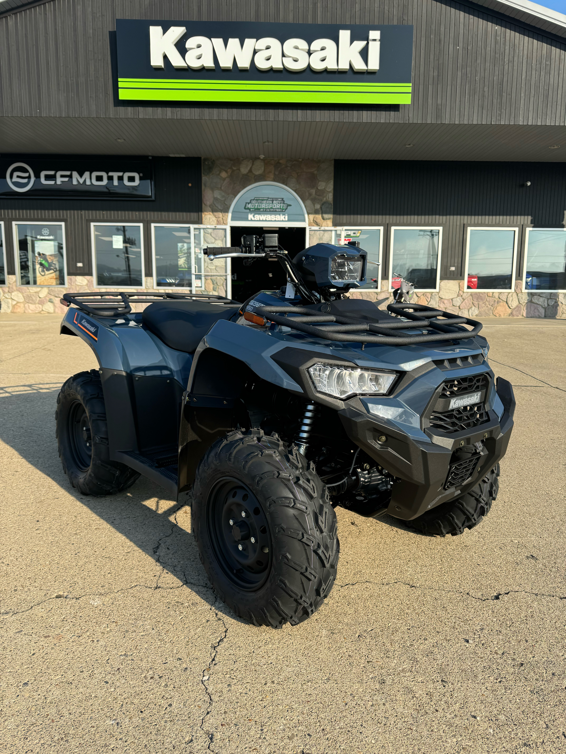 2025 Kawasaki Brute Force 450 4x4 in Gallipolis, Ohio - Photo 1