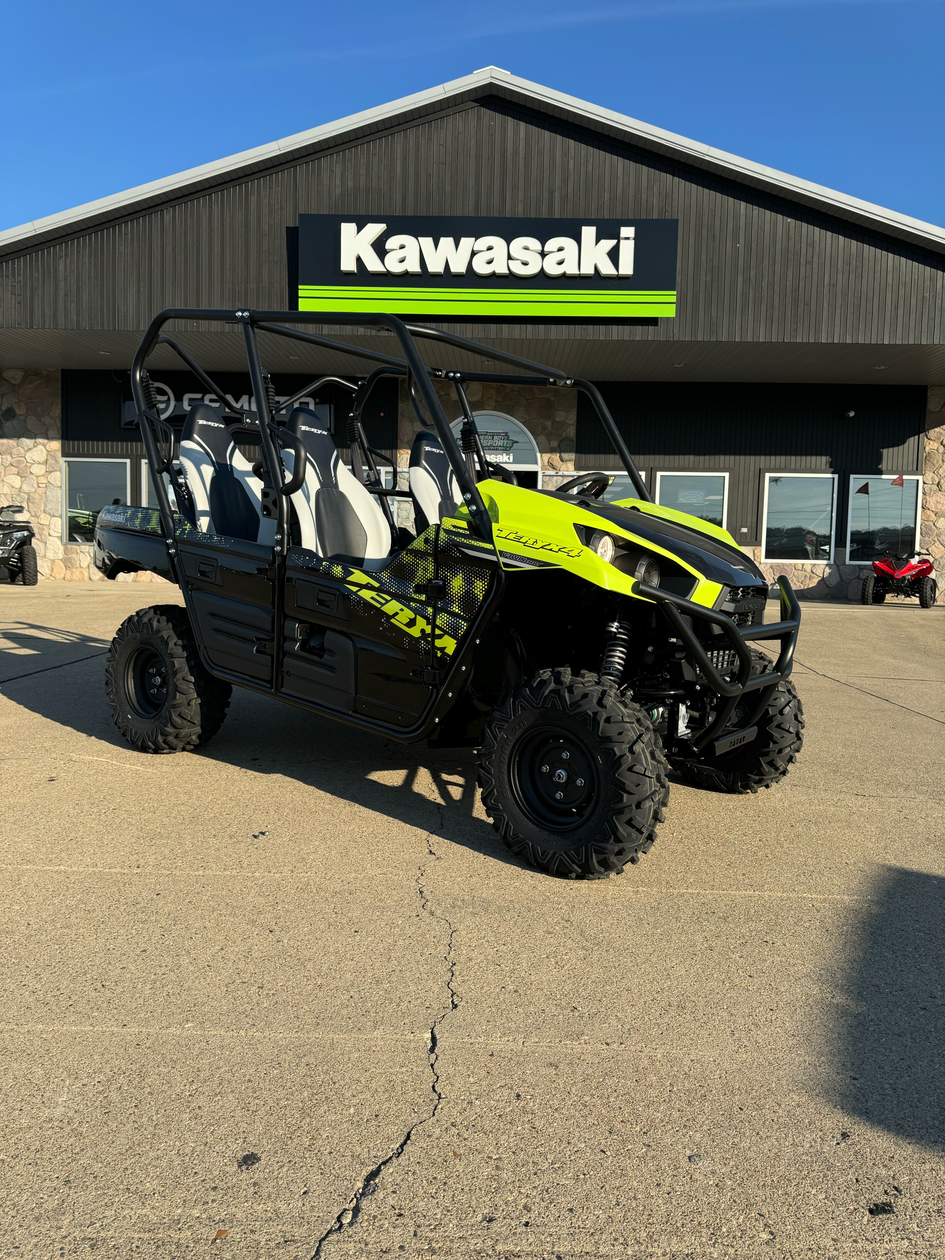 2025 Kawasaki Teryx4 in Gallipolis, Ohio - Photo 1