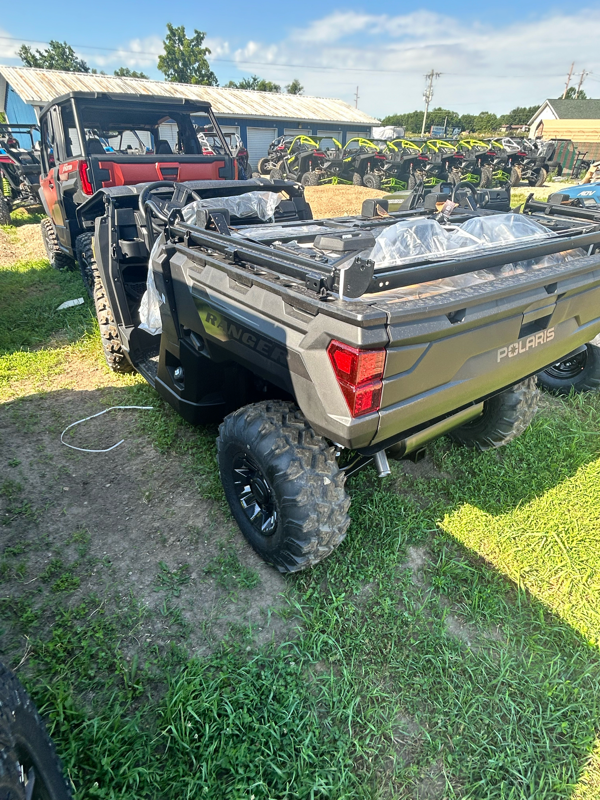 2025 Polaris Ranger 1000 Premium in Pierceton, Indiana - Photo 3