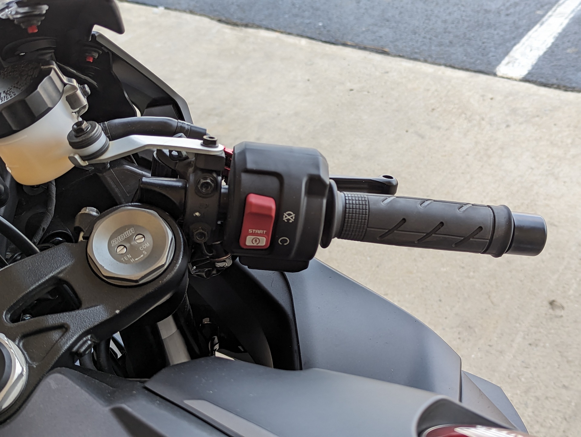 2021 Honda CBR1000RR in Winchester, Tennessee - Photo 8