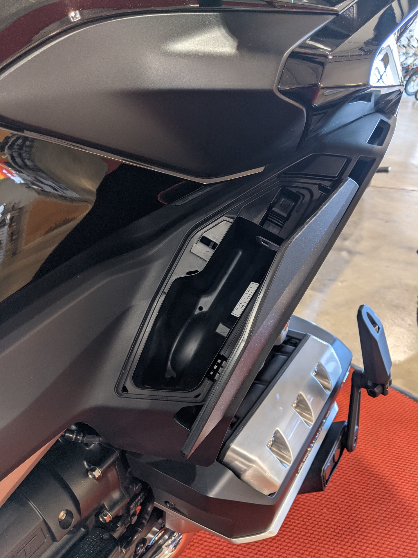 2019 Honda Gold Wing Tour in Winchester, Tennessee - Photo 14