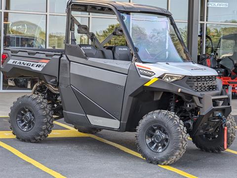 2025 Polaris Ranger 1000 Premium in Winchester, Tennessee - Photo 2