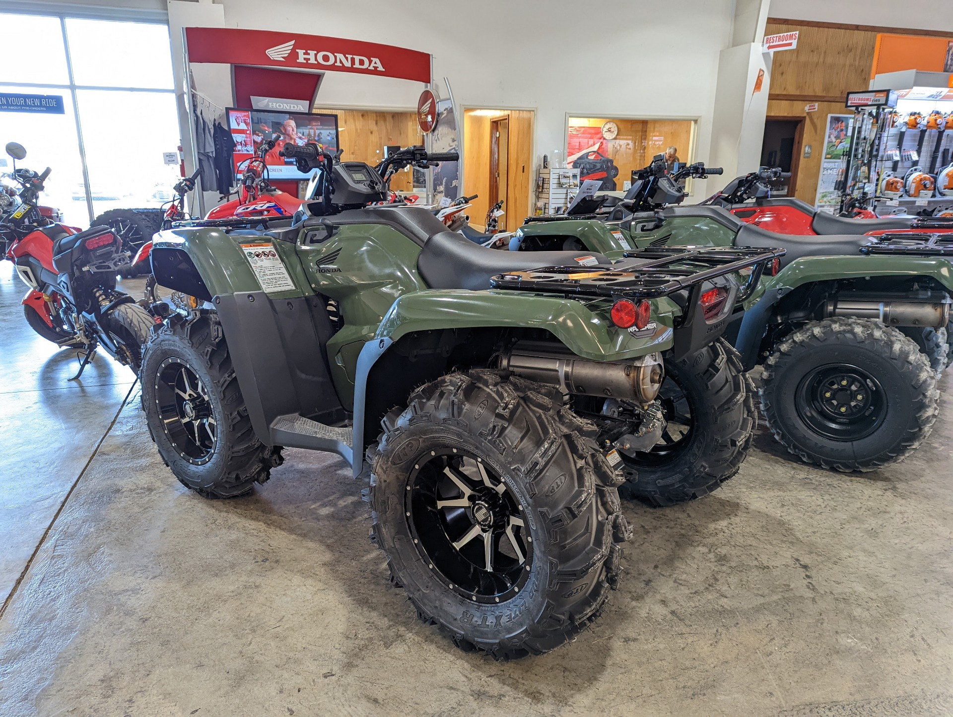 2022 Honda FourTrax Rancher 4x4 in Winchester, Tennessee - Photo 2