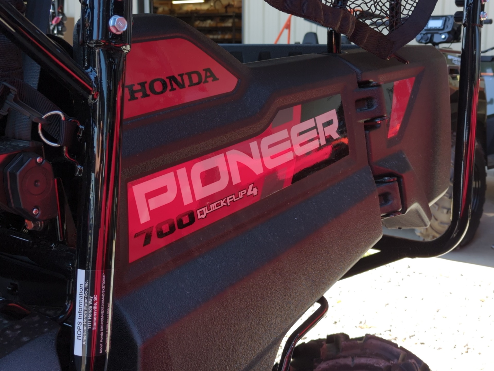2024 Honda Pioneer 700-4 Deluxe in Winchester, Tennessee - Photo 4
