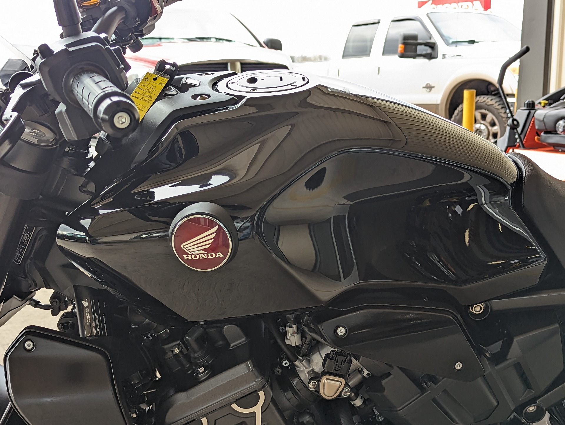 2021 Honda CB1000R Black Edition in Winchester, Tennessee - Photo 8