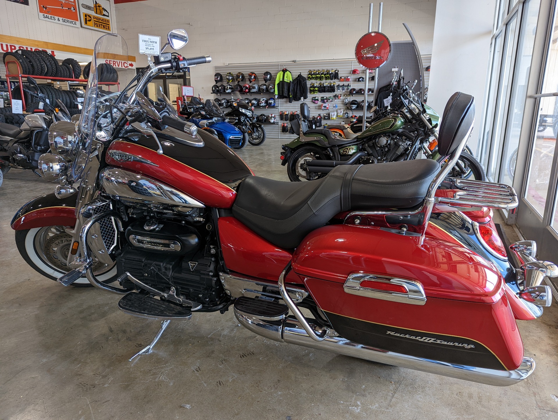 2014 Triumph Rocket III Touring ABS in Winchester, Tennessee - Photo 15
