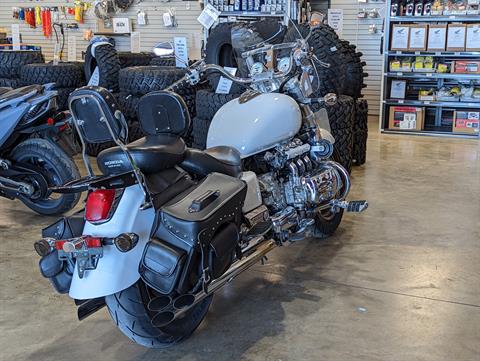 2000 Honda Goldwing Valkyrie in Winchester, Tennessee - Photo 5