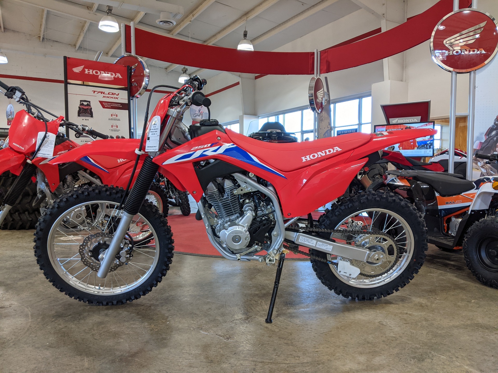 2022 Honda CRF250F in Winchester, Tennessee - Photo 2