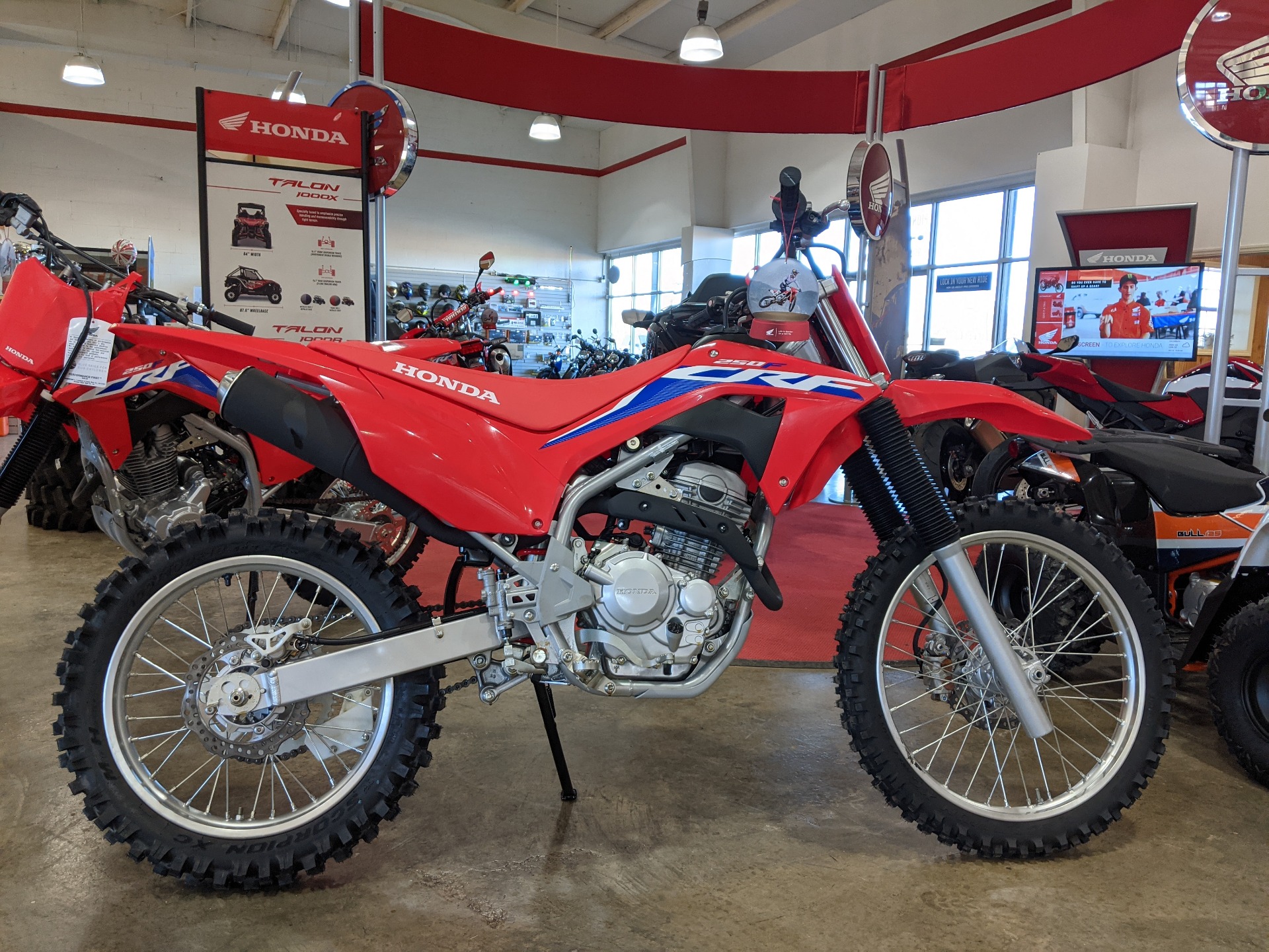 2022 Honda CRF250F in Winchester, Tennessee - Photo 1
