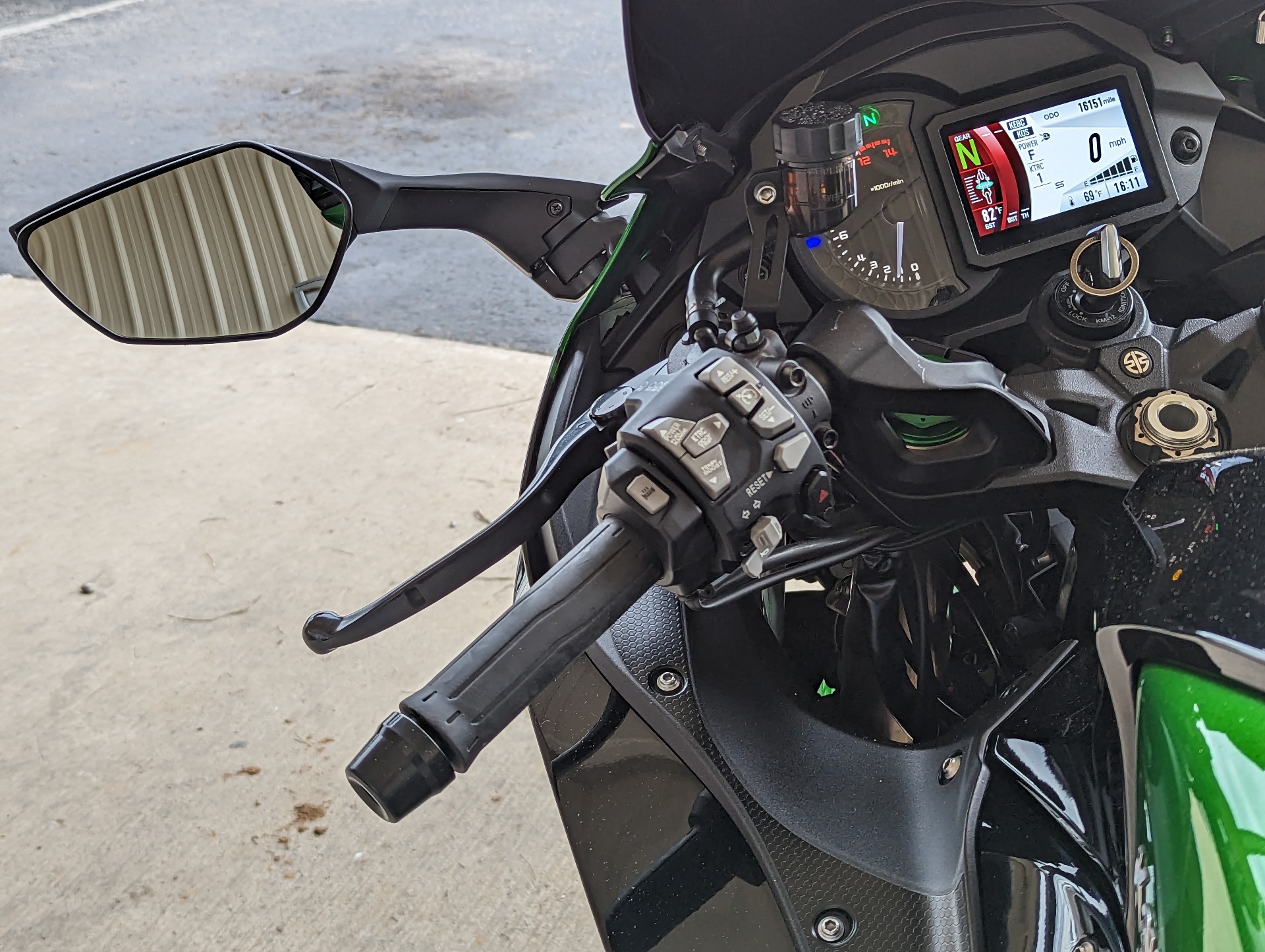 2018 Kawasaki Ninja H2 SX SE in Winchester, Tennessee - Photo 13