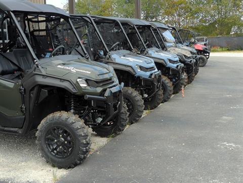 2025 Honda Pioneer 700 Forest in Winchester, Tennessee - Photo 5