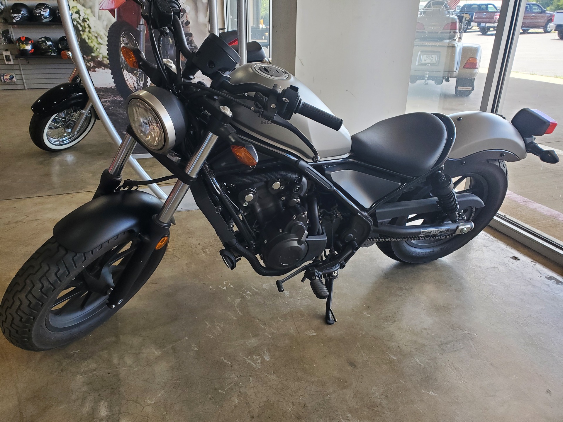 2018 Honda Rebel 500 ABS in Winchester, Tennessee - Photo 5