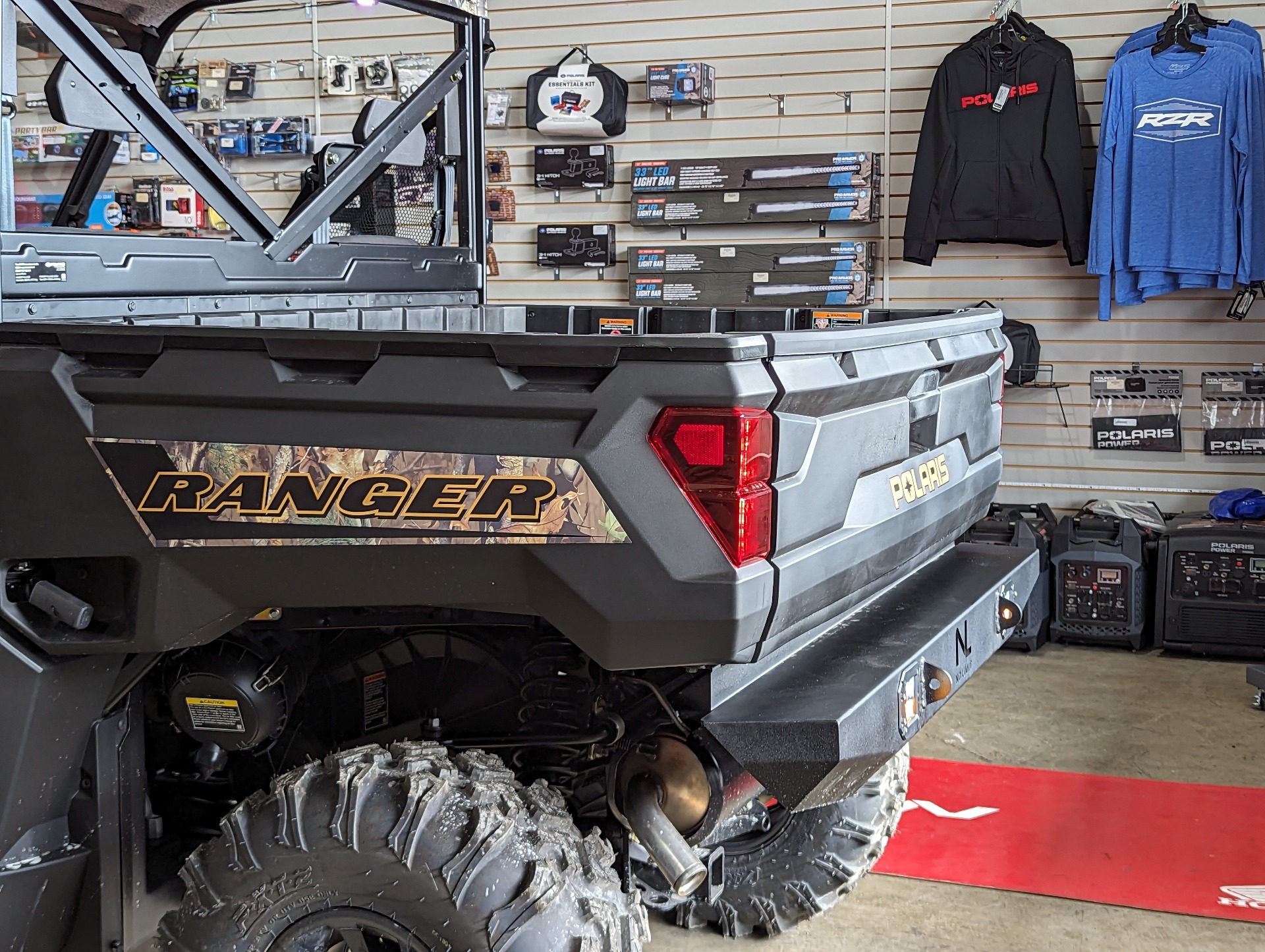 2024 Polaris Ranger 1000 Premium in Winchester, Tennessee - Photo 10