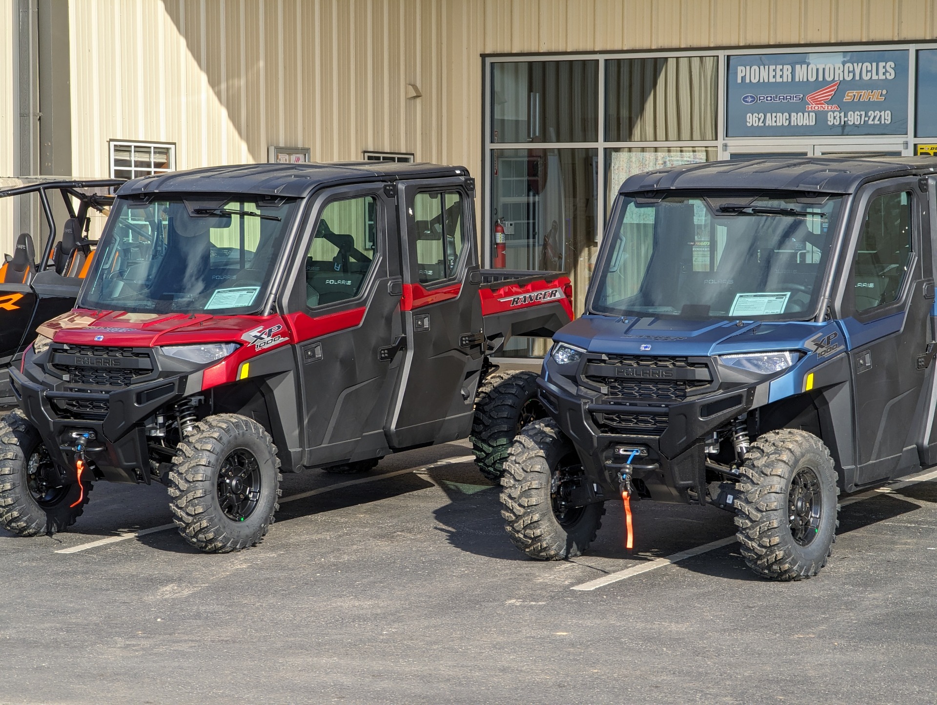 2025 Polaris Ranger Crew XP 1000 NorthStar Edition Premium with Fixed Windshield in Winchester, Tennessee - Photo 2