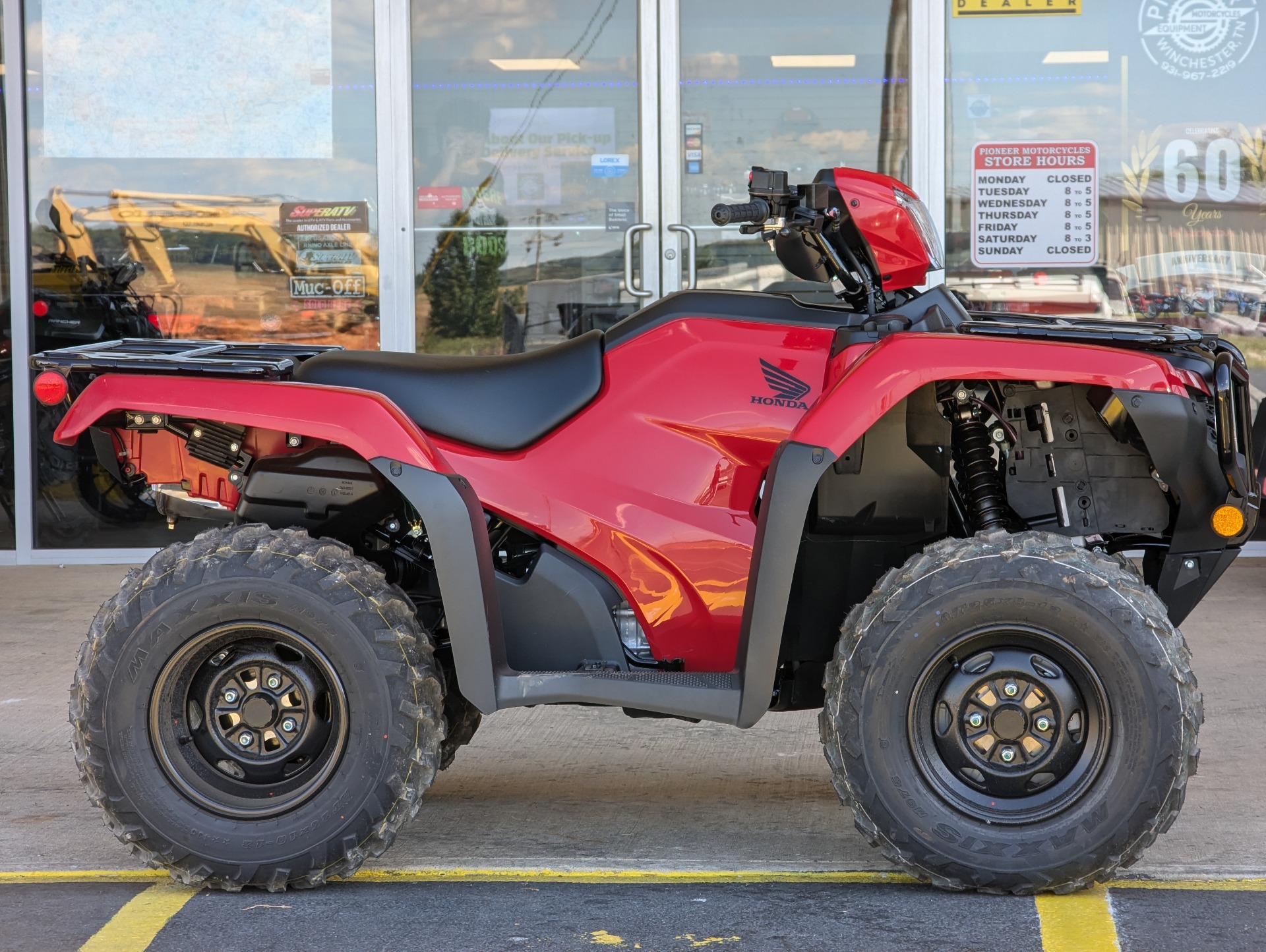 2025 Honda FourTrax Foreman 4x4 in Winchester, Tennessee - Photo 1