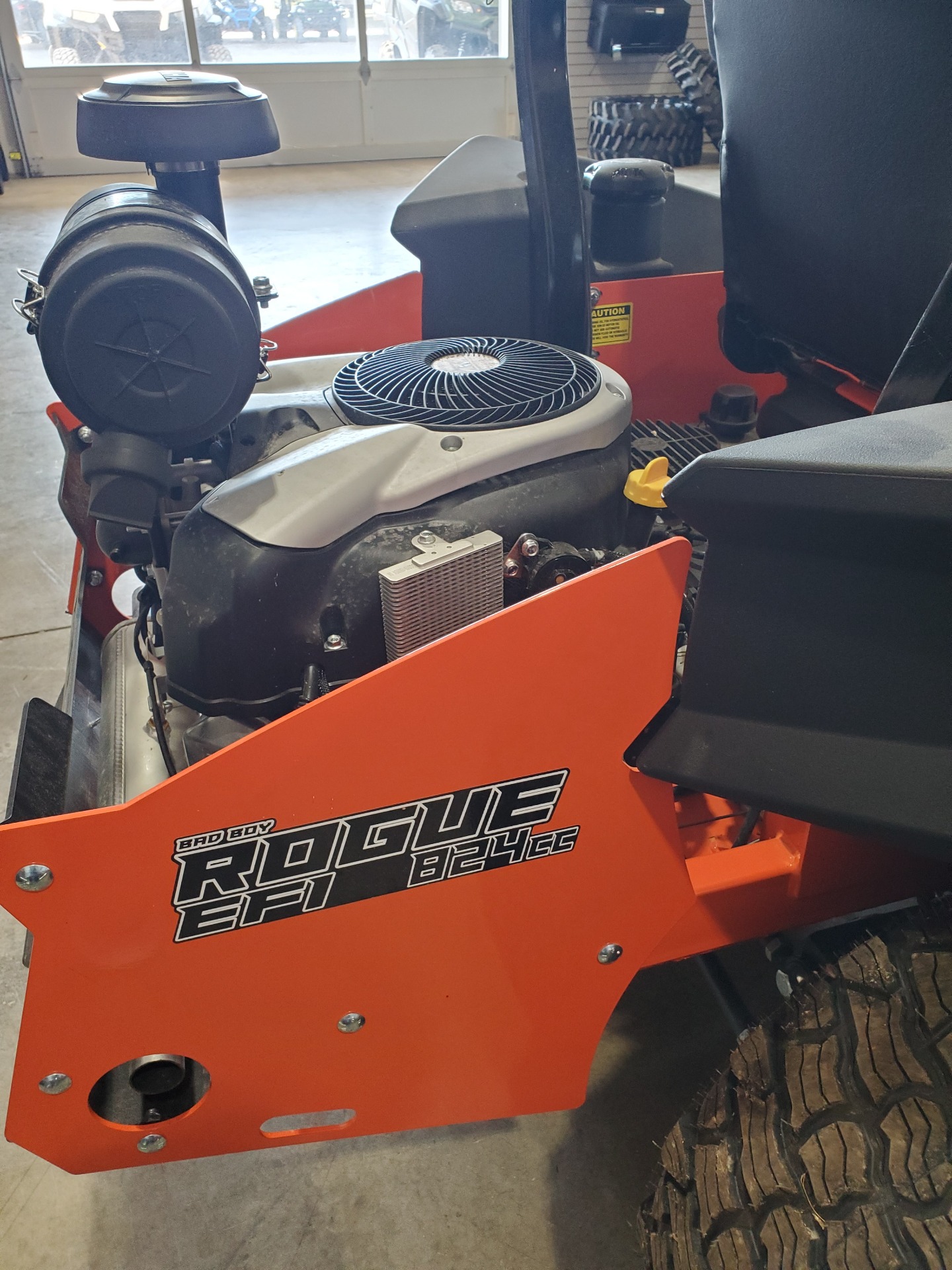2021 Bad Boy Mowers Rogue 61 in. Yamaha EFI 33 hp in Winchester, Tennessee - Photo 4