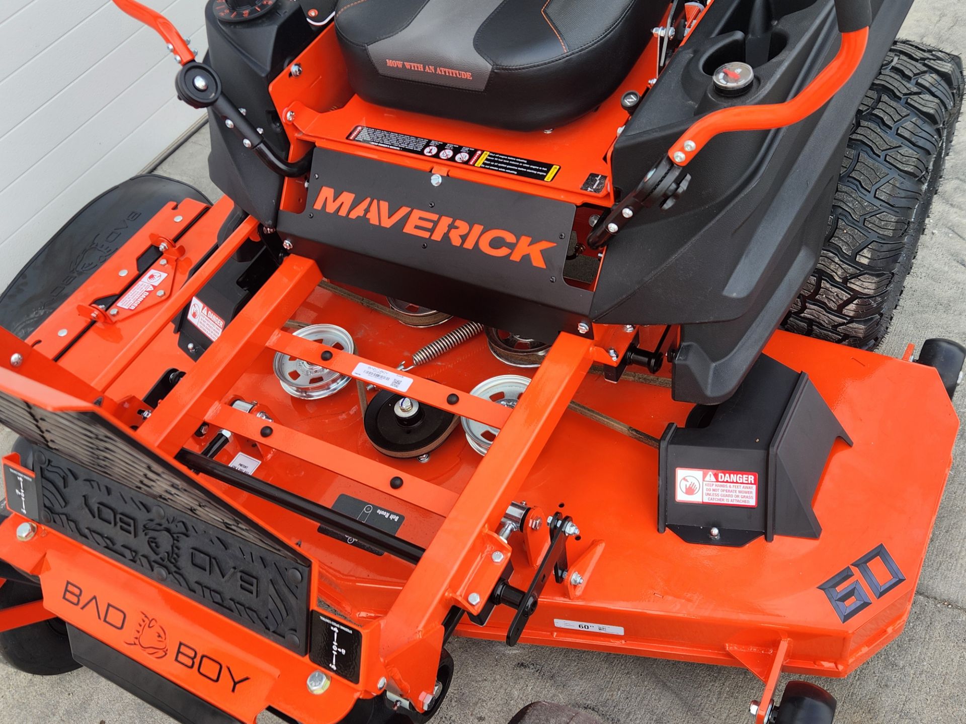 2024 Bad Boy Mowers Maverick 60 in. Kawasaki FS730V 24 hp in Atlantic, Iowa - Photo 4