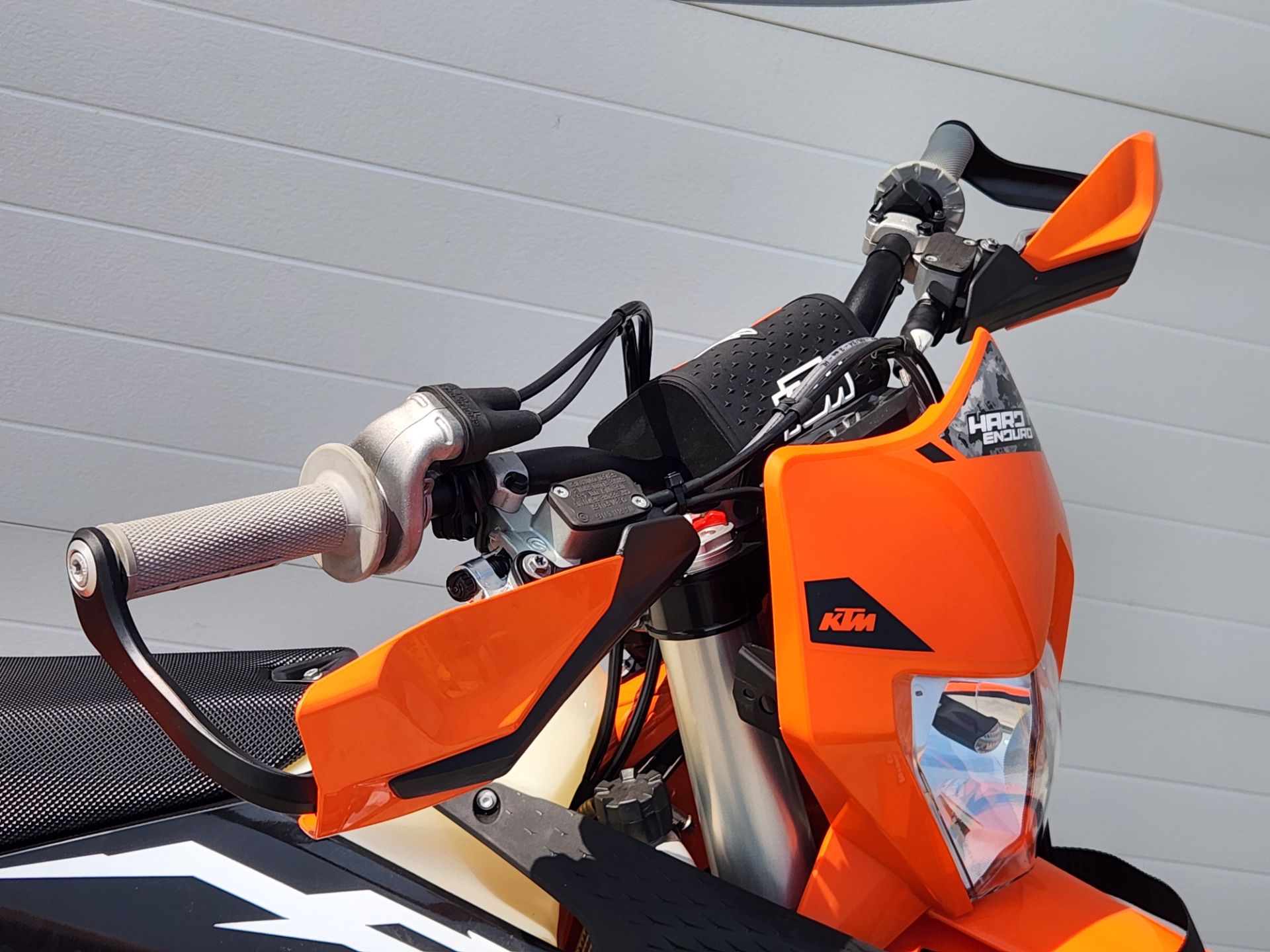 2025 KTM 300 XC-W Hardenduro in Atlantic, Iowa - Photo 7