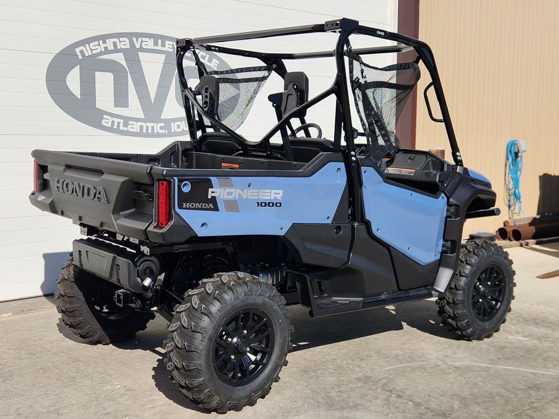 2024 Honda Pioneer 1000 Deluxe in Atlantic, Iowa - Photo 13