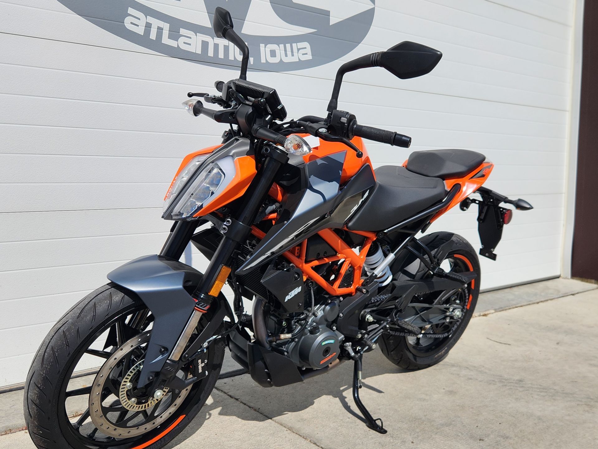 2023 KTM 390 Duke in Atlantic, Iowa - Photo 5