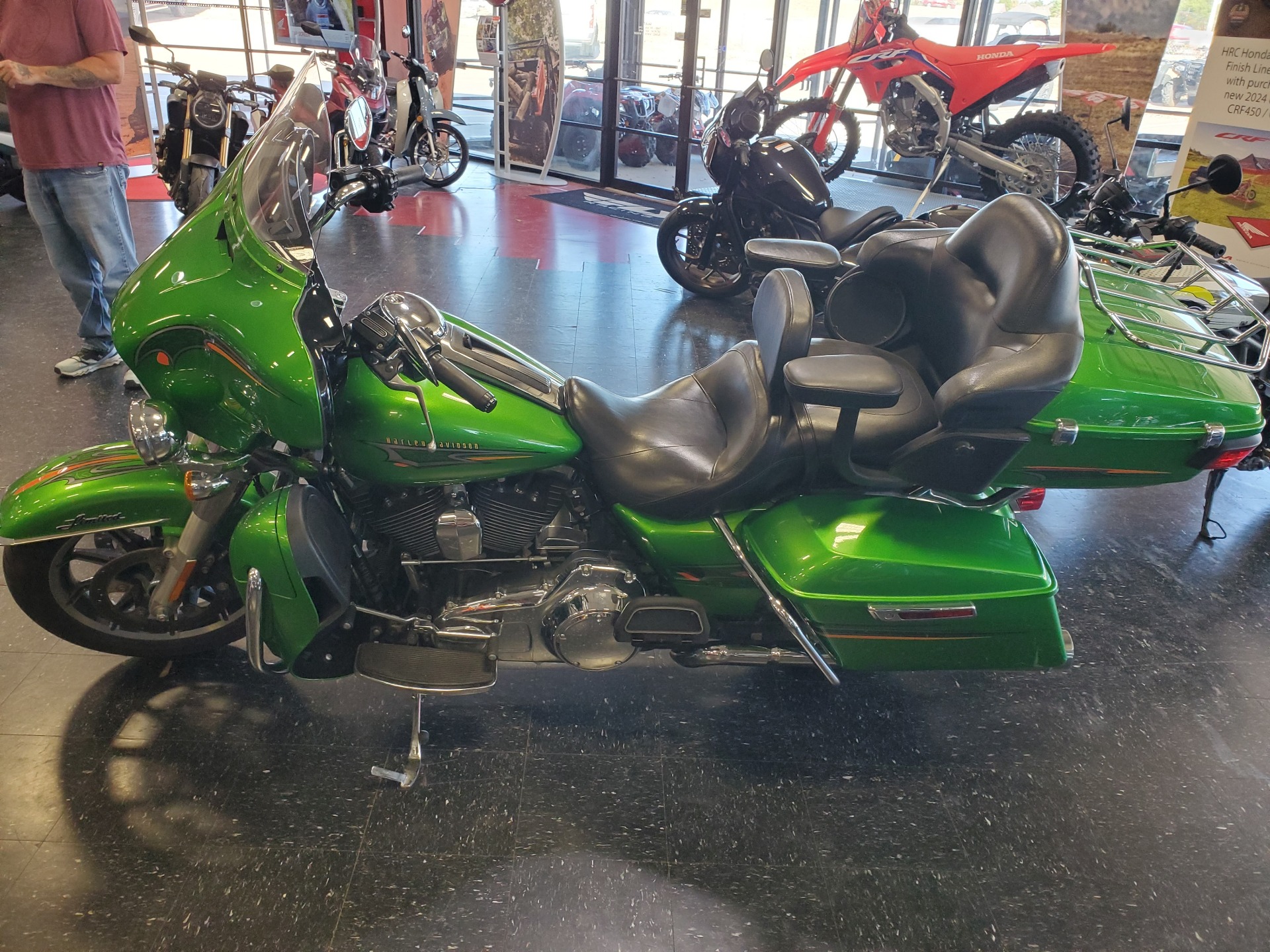 2015 Harley-Davidson Ultra Limited in Broken Arrow, Oklahoma - Photo 5