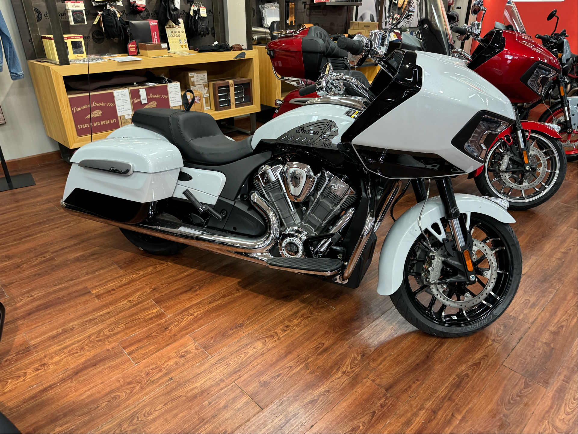 2024 Indian Motorcycle Challenger® Limited in Broken Arrow, Oklahoma - Photo 1