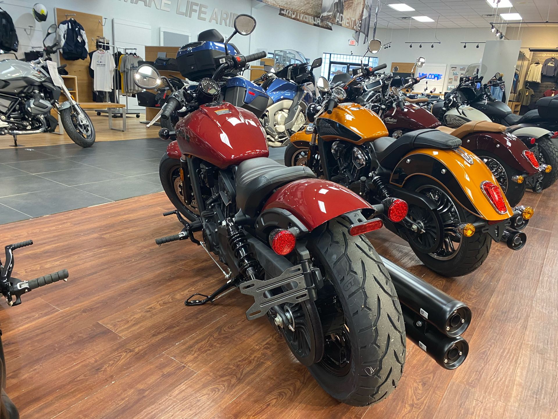 2023 Indian Motorcycle Scout® Bobber Sixty ABS in Broken Arrow, Oklahoma - Photo 4