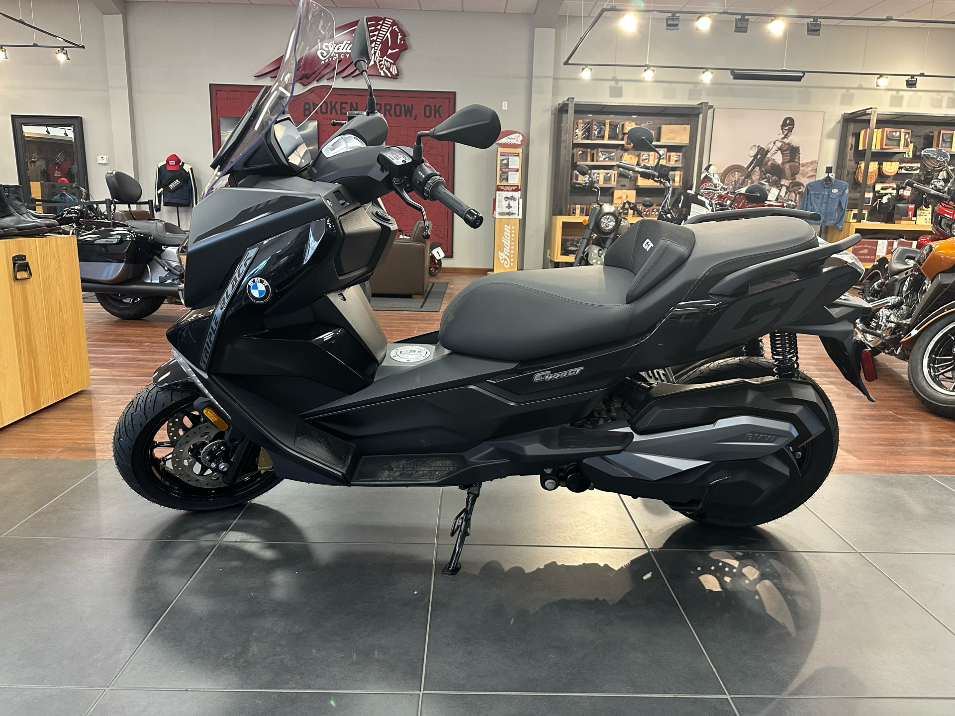 2024 BMW C 400 GT in Broken Arrow, Oklahoma - Photo 4