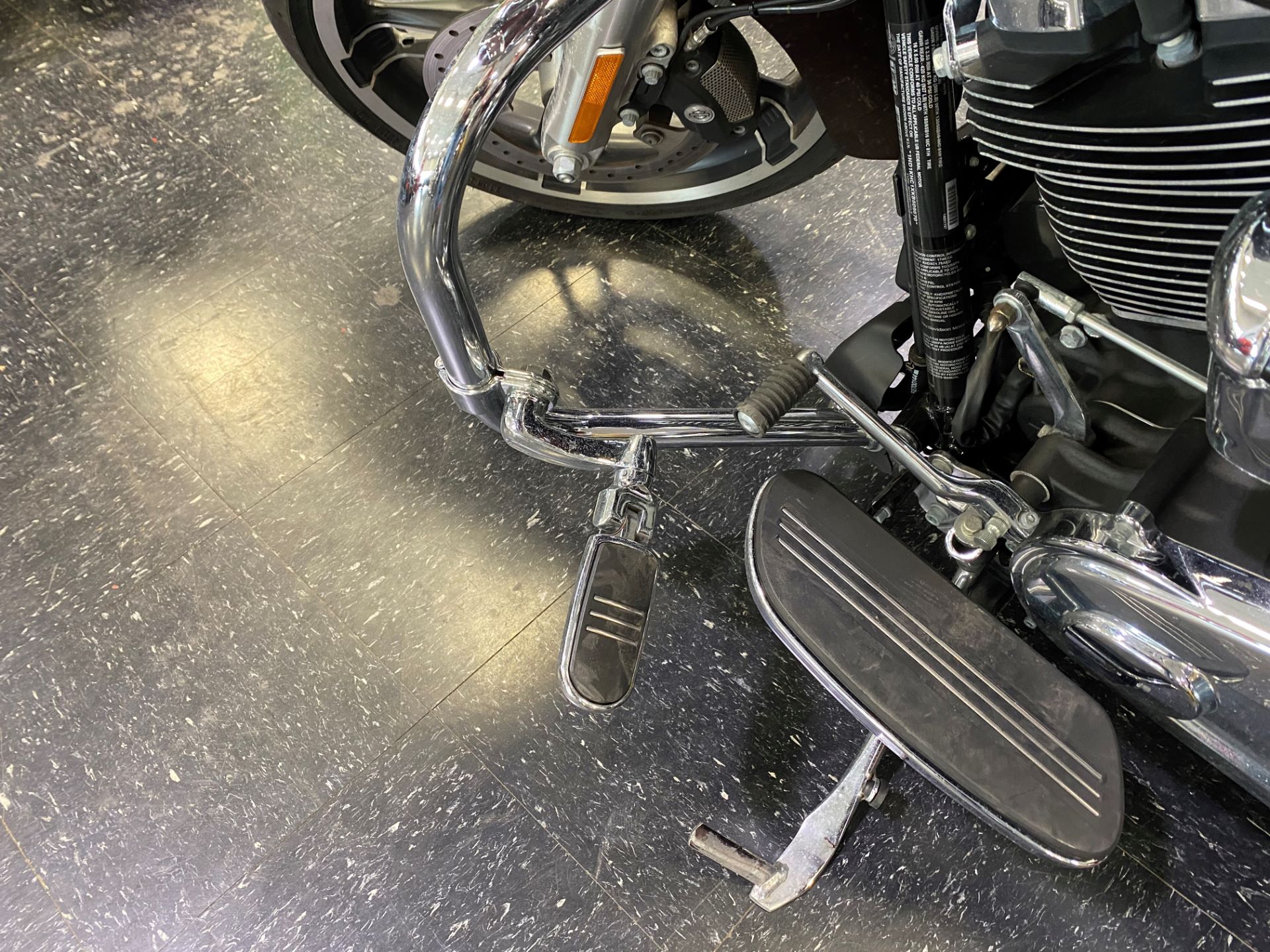 2019 Harley-Davidson Road Glide® in Broken Arrow, Oklahoma - Photo 5