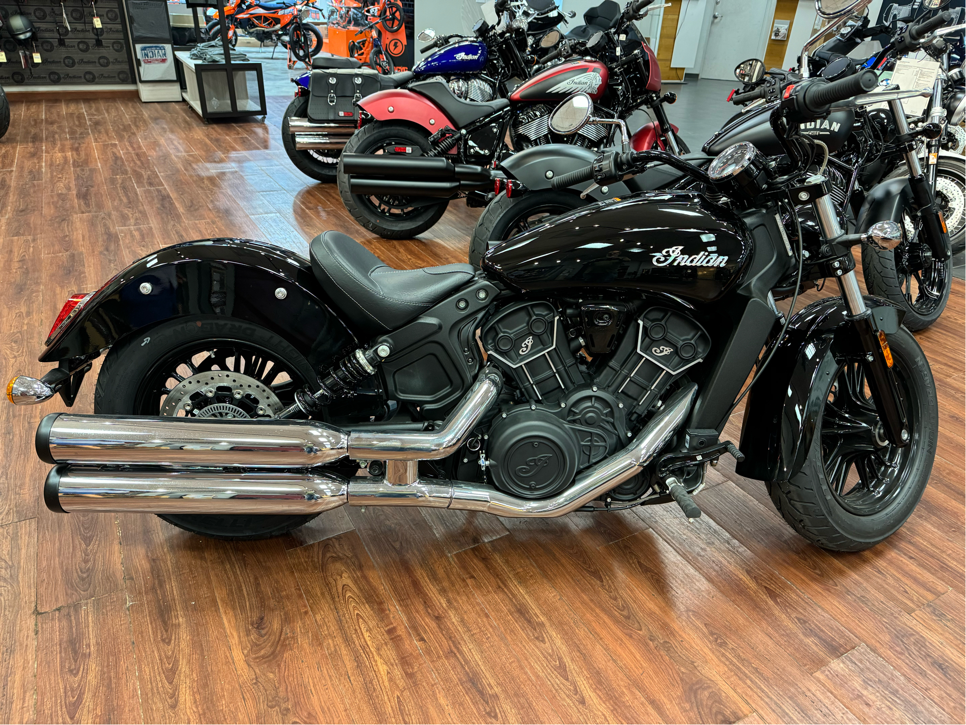 2023 Indian Motorcycle Scout® Sixty ABS in Broken Arrow, Oklahoma - Photo 3