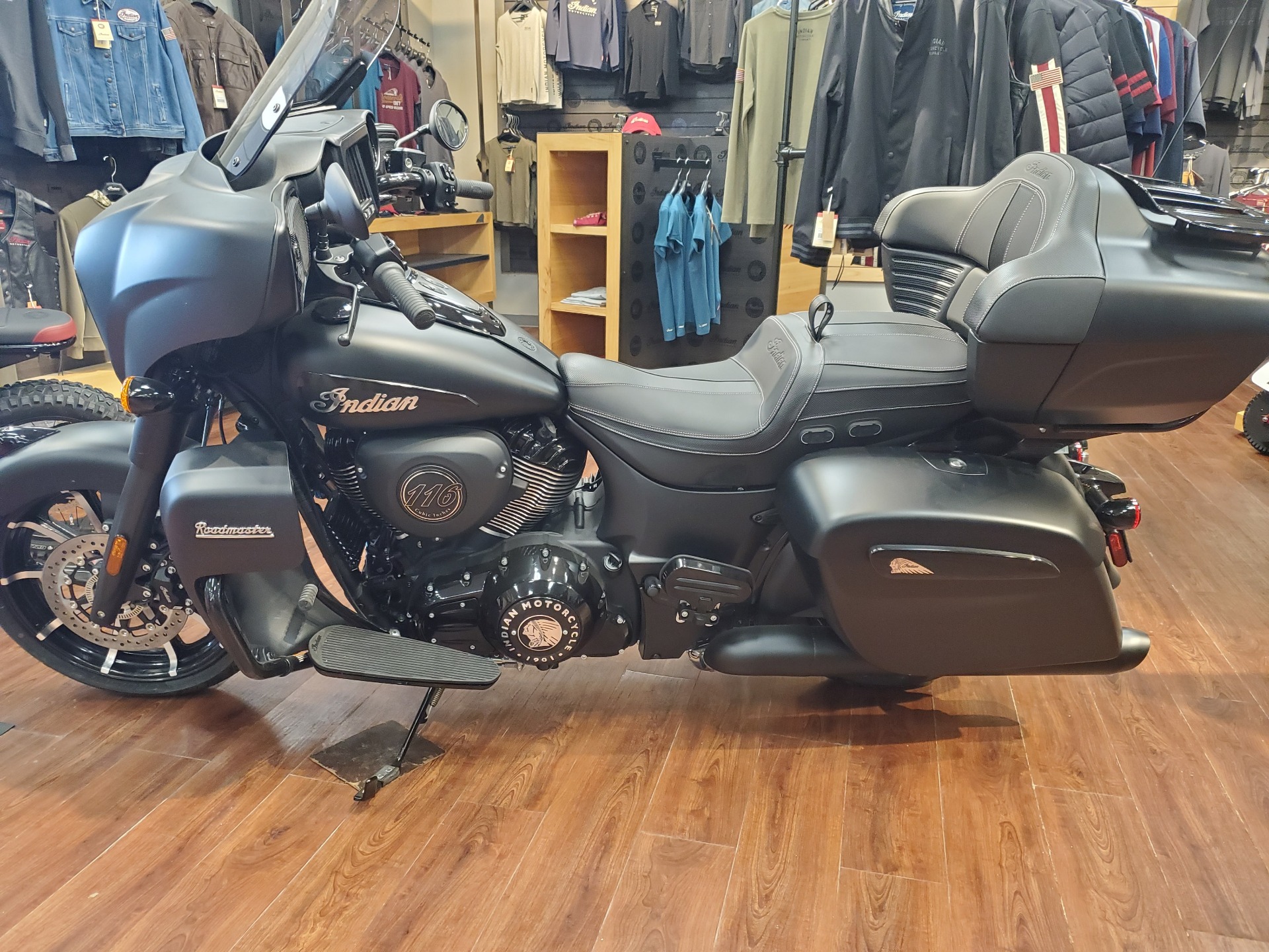 2023 Indian Motorcycle Roadmaster® Dark Horse® in Broken Arrow, Oklahoma - Photo 1