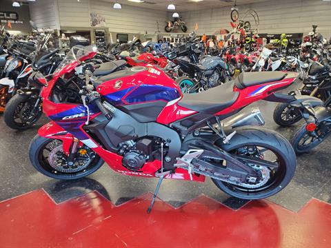 2023 Honda CBR1000RR in Broken Arrow, Oklahoma - Photo 2