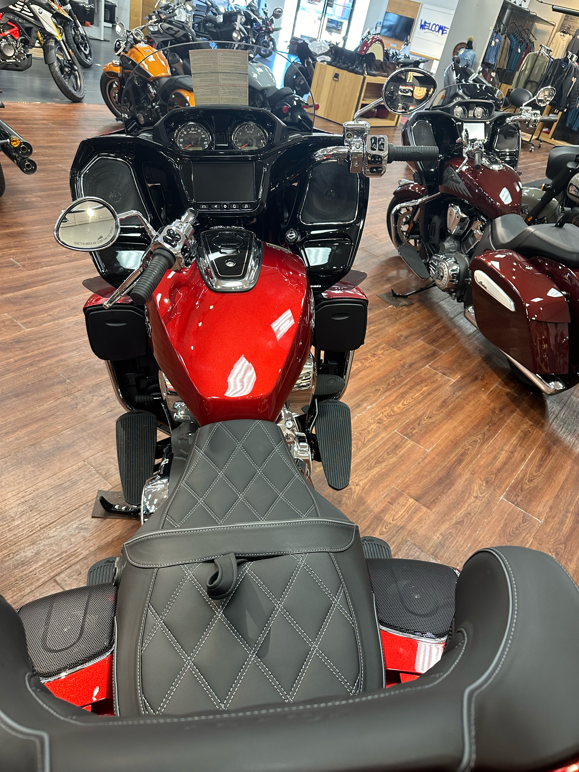 2024 Indian Motorcycle Pursuit® Limited® with PowerBand Audio Package in Broken Arrow, Oklahoma - Photo 7