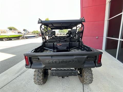 2023 Honda Pioneer 1000-6 Deluxe Crew in Billings, Montana - Photo 4