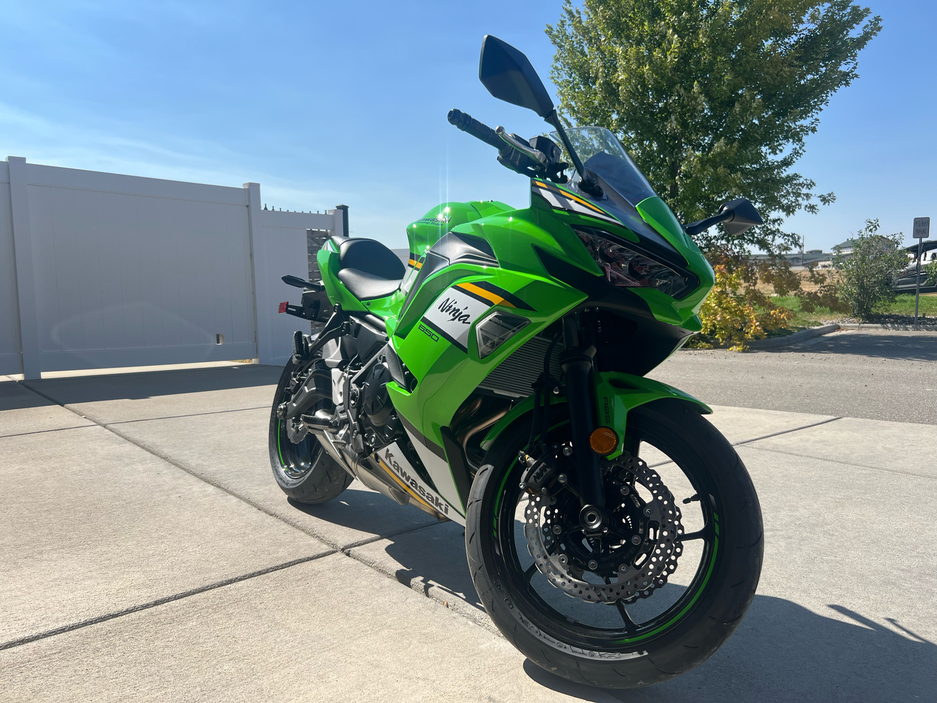 2025 Kawasaki Ninja 650 KRT Edition ABS in Billings, Montana - Photo 3