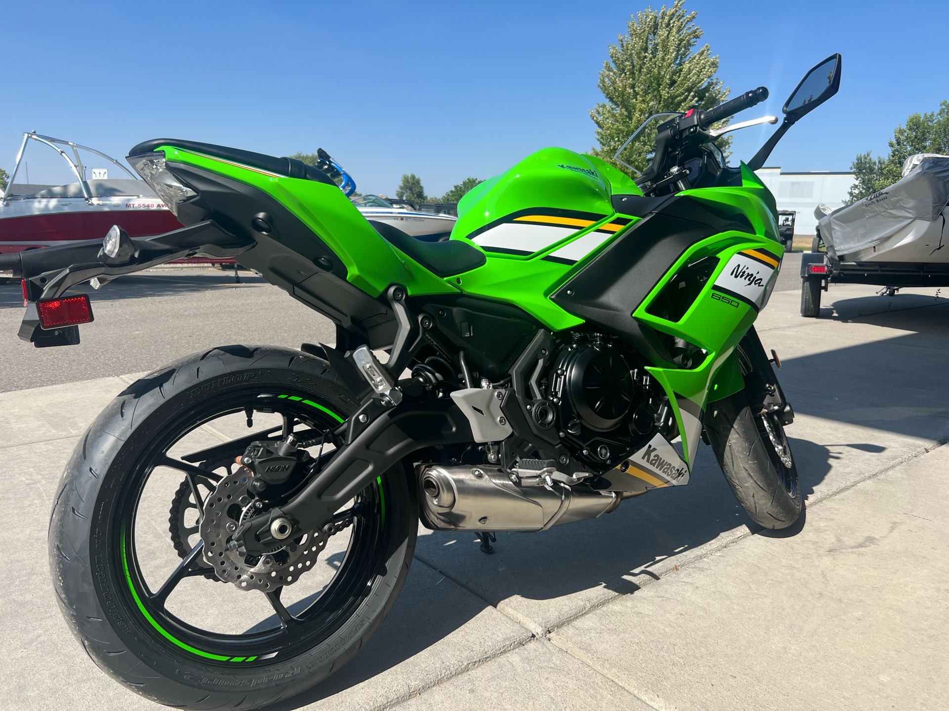 2025 Kawasaki Ninja 650 KRT Edition ABS in Billings, Montana - Photo 4