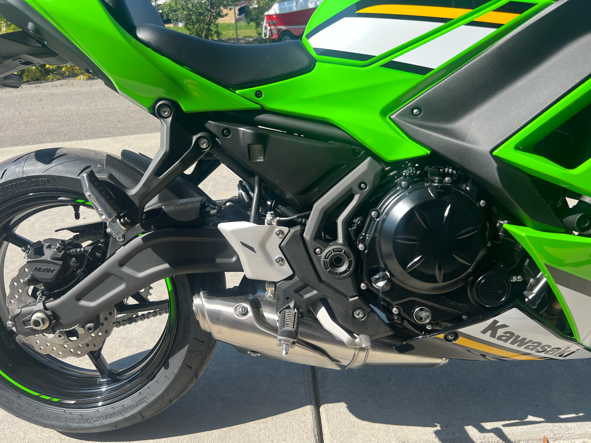 2025 Kawasaki Ninja 650 KRT Edition ABS in Billings, Montana - Photo 7