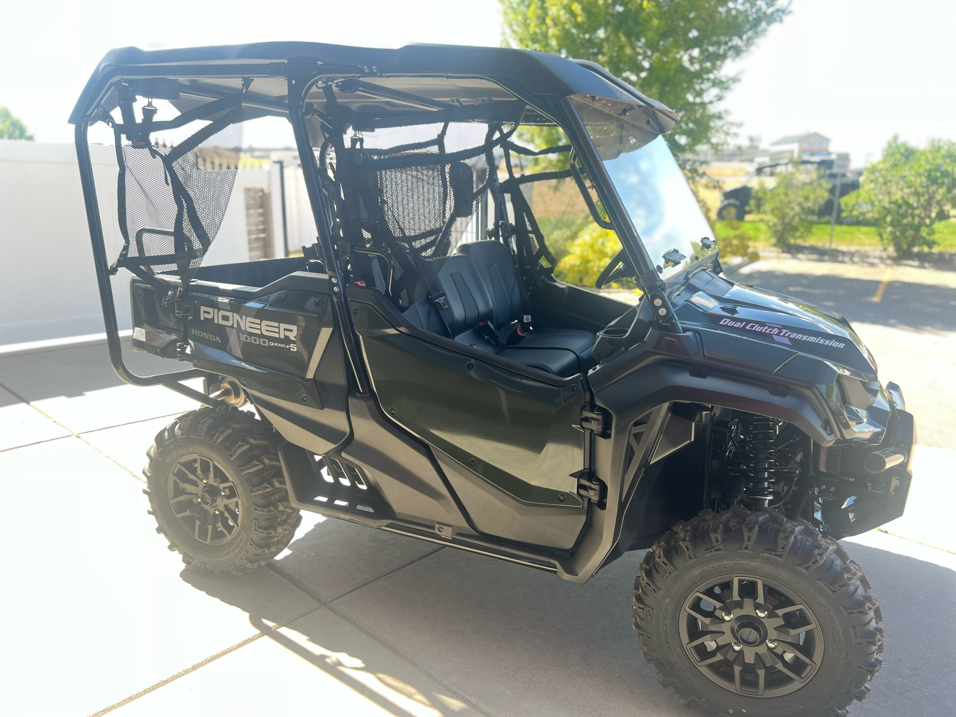 2024 Honda Pioneer 1000-5 Deluxe in Billings, Montana - Photo 3