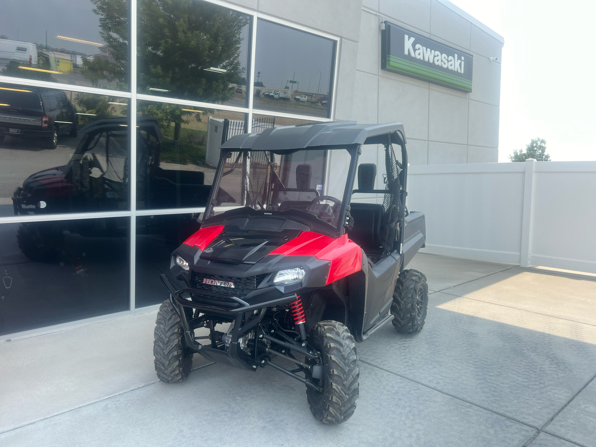 2024 Honda Pioneer 700 Deluxe in Billings, Montana - Photo 2