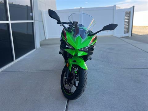 2024 Kawasaki Ninja 500 KRT Edition in Billings, Montana - Photo 4