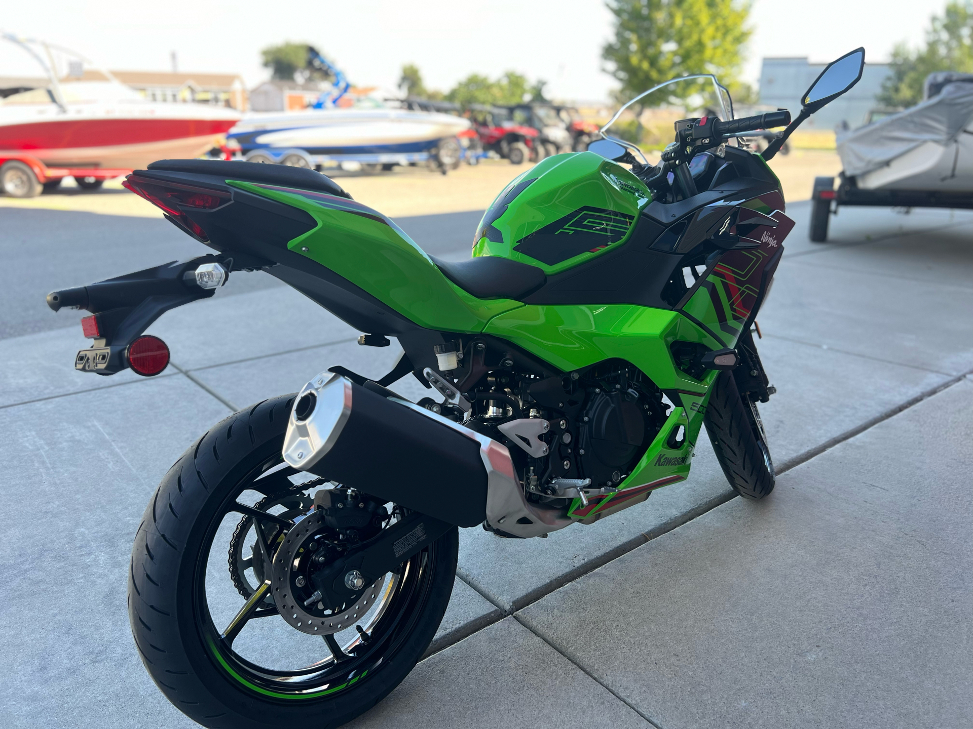 2024 Kawasaki Ninja 500 KRT Edition in Billings, Montana - Photo 5