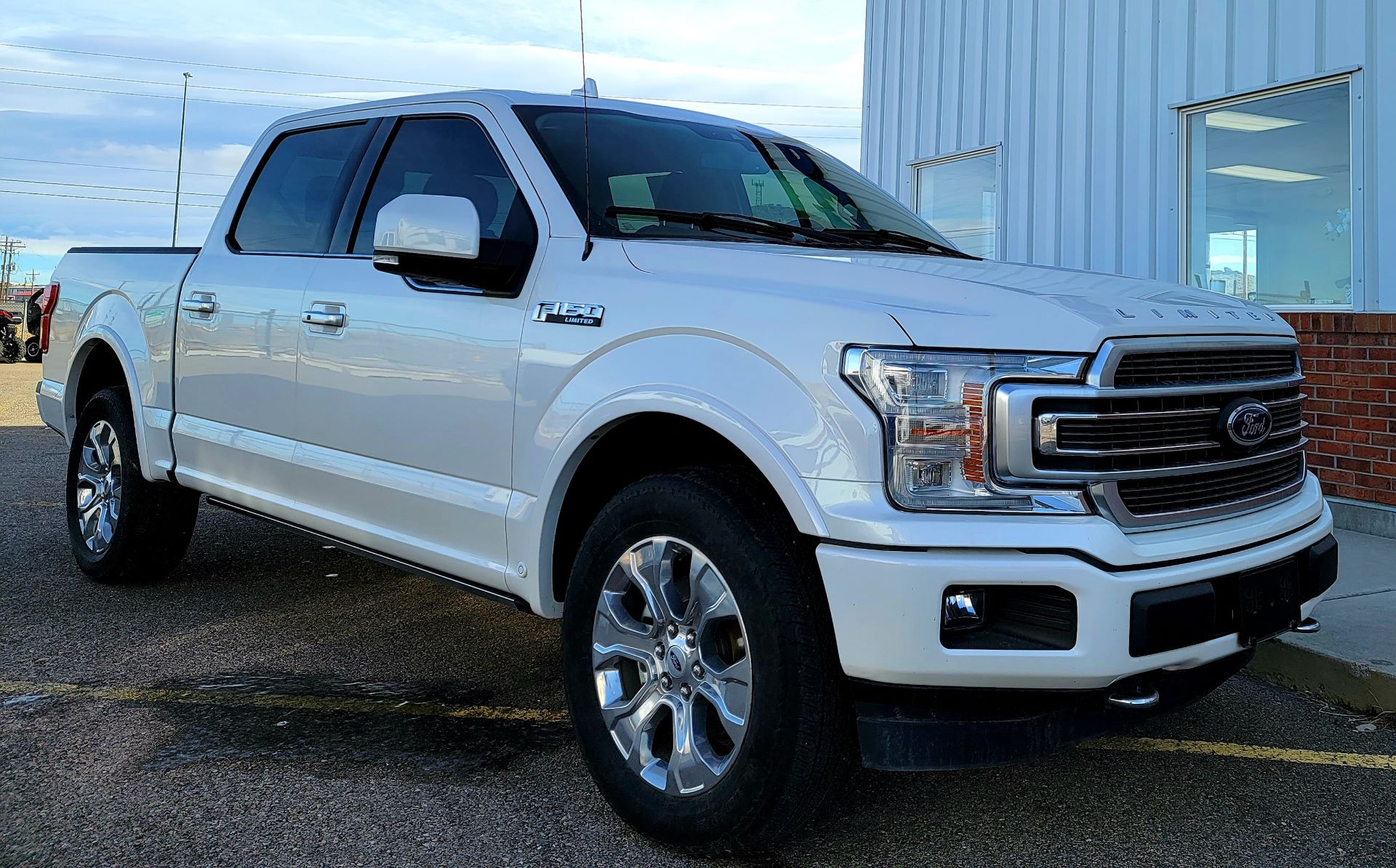 2019 FORD F150 LARIAT in Rock Springs, Wyoming - Photo 2
