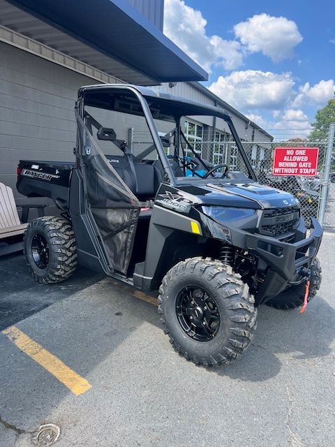 2025 Polaris Ranger XP 1000 Premium in Albemarle, North Carolina - Photo 2