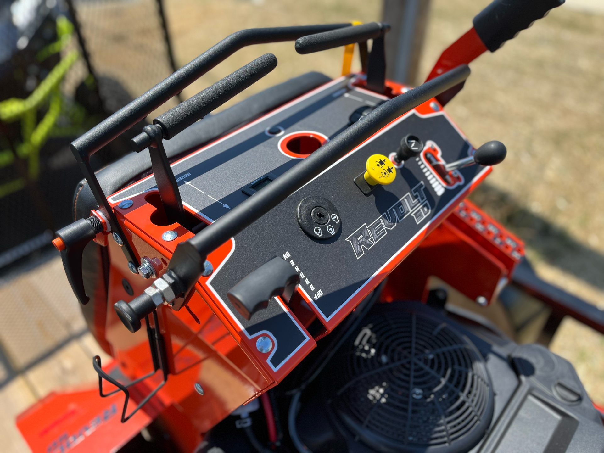 2024 Bad Boy Mowers Revolt SD 42 in. Kawasaki FS600 18.5 hp in Albemarle, North Carolina - Photo 8