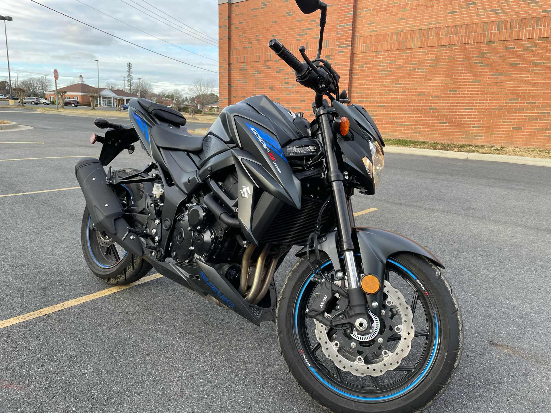 2019 Suzuki GSX-S750Z in Albemarle, North Carolina - Photo 6