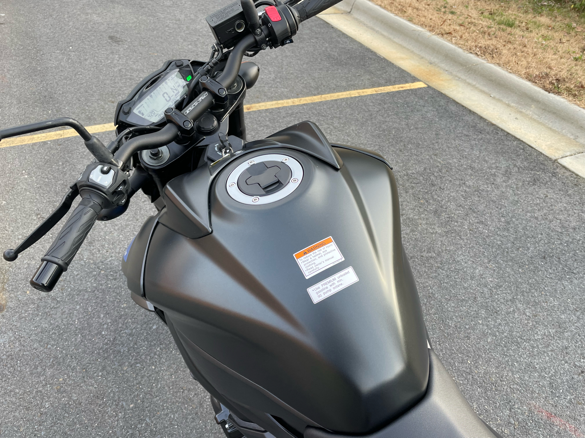 2019 Suzuki GSX-S750Z in Albemarle, North Carolina - Photo 13