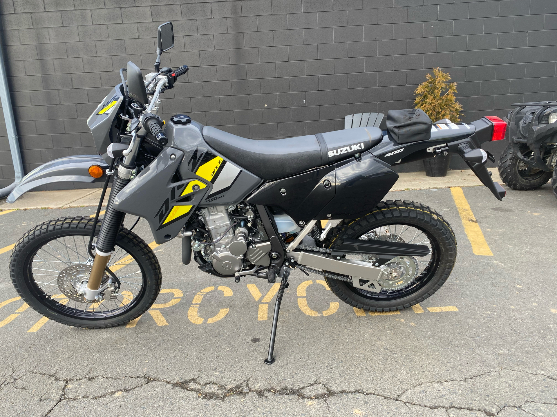 New 2021 Suzuki Dr Z400s Solid Iron Gray Solid Black Motorcycles In Albemarle Nc N A