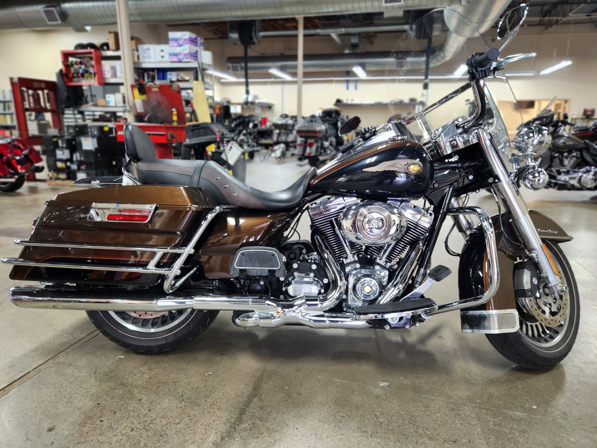 2013 Harley-Davidson Road King® 110th Anniversary Edition in Erie, Pennsylvania - Photo 1