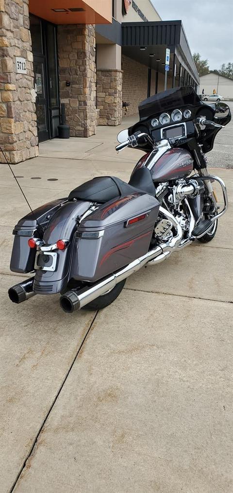 2015 Harley-Davidson Street Glide® Special in Erie, Pennsylvania - Photo 2