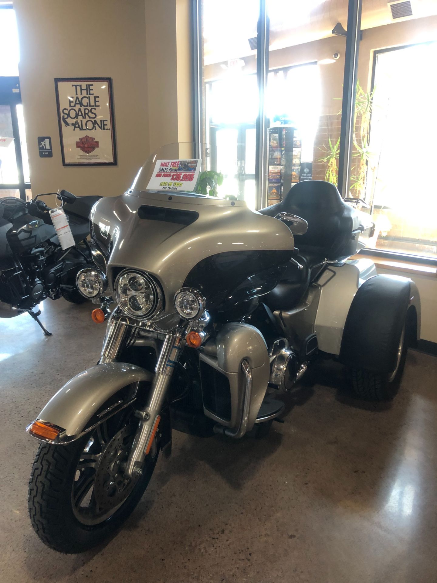 2018 Harley-Davidson Tri Glide® Ultra in Erie, Pennsylvania - Photo 3